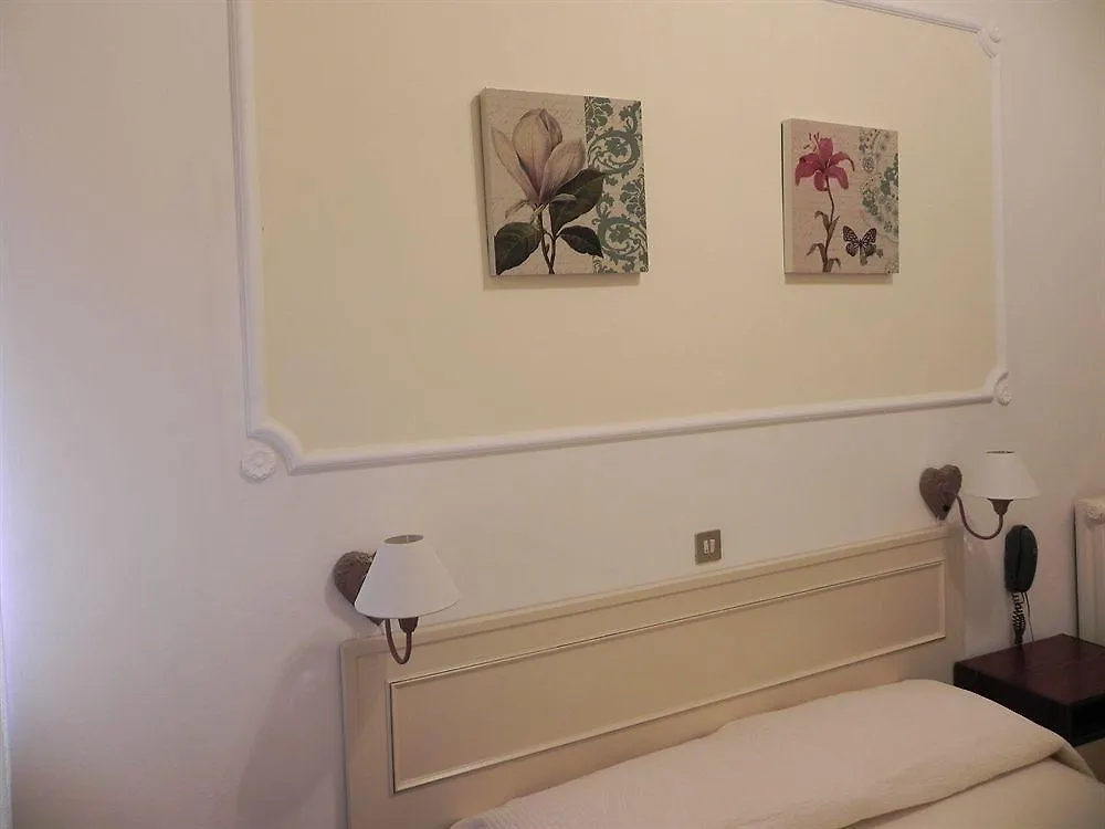 Hotel Ondina Viareggio 2*,  Italie