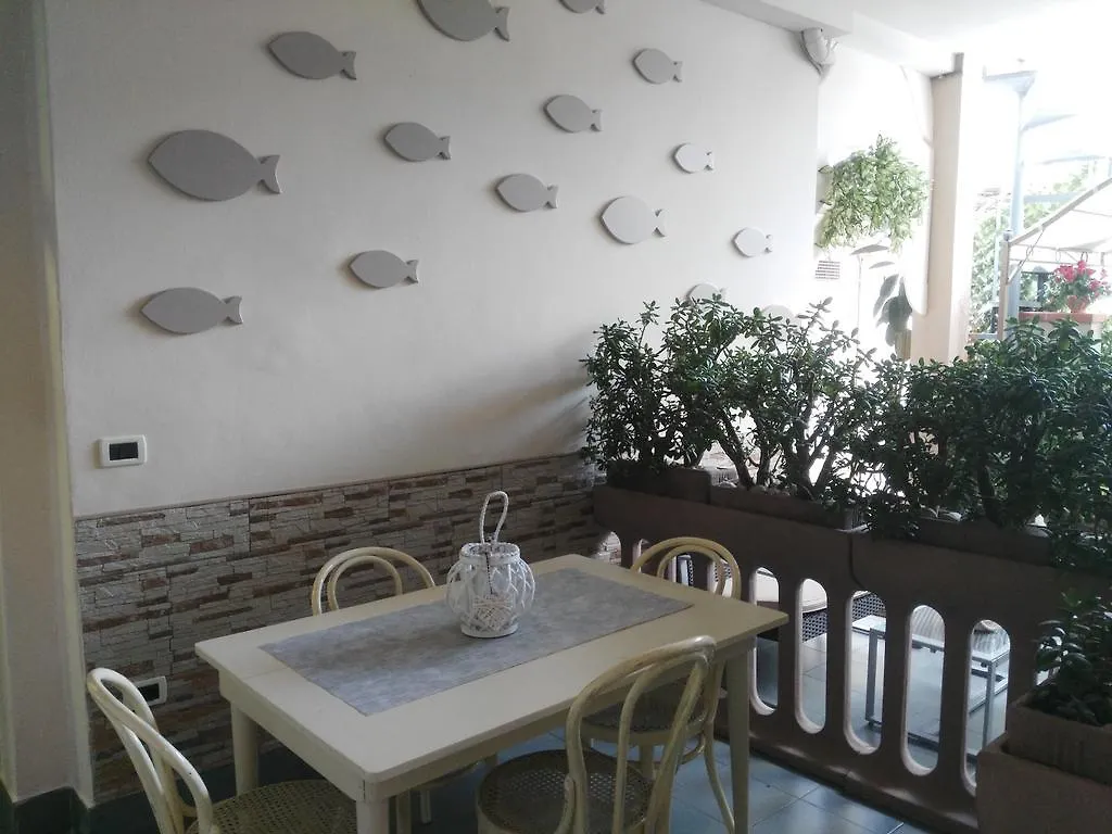 Hotel Ondina Viareggio