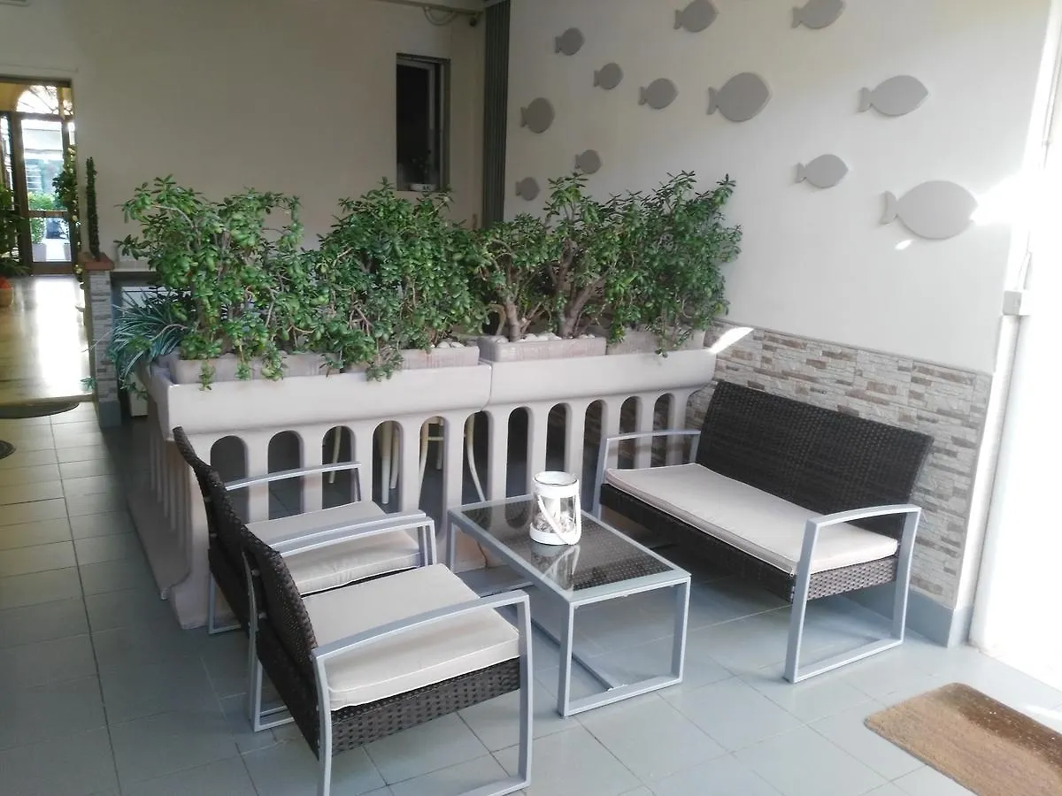 Hotel Ondina Viareggio